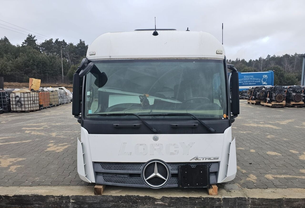 Mercedes-Benz ACTROS MP4 StreamSpace 1843 Mercedes-Benz ACTROS MP4 truck - Cabine voor Vrachtwagen: afbeelding 1 Mercedes-Benz ACTROS MP4 StreamSpace 1843 Mercedes-Benz ACTROS MP4 truck - Cabine voor Vrachtwagen: afbeelding 1