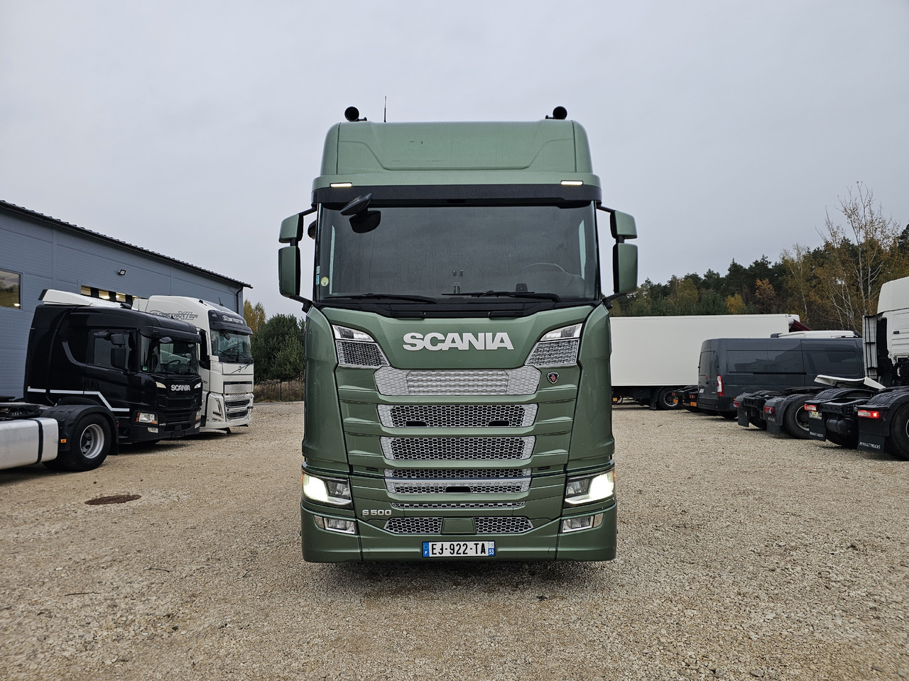 SCANIA S500 / RETARDER / NAVI / FULL SPOILER / FULL AIR - Trekker: afbeelding 2 SCANIA S500 / RETARDER / NAVI / FULL SPOILER / FULL AIR - Trekker: afbeelding 2