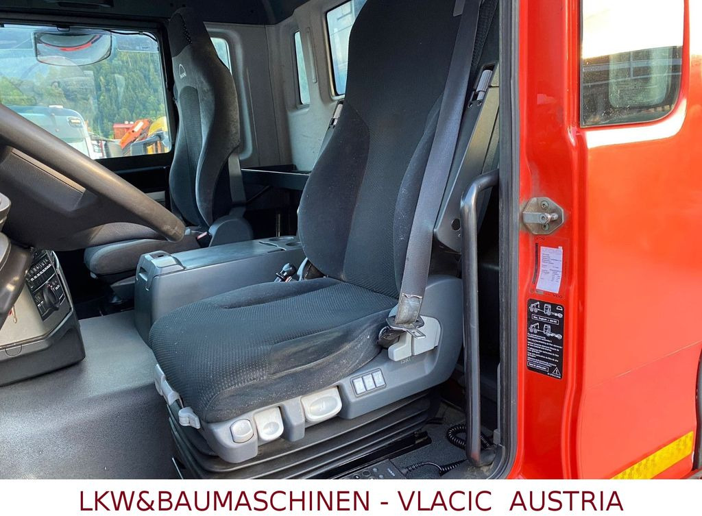 MAN TGS Holztransporter mit Kran Palfinger MAN TGS 33.480 6x6Holztransporter mit Kran Palfinger - Houttransport, Kraanwagen: afbeelding 4 MAN TGS Holztransporter mit Kran Palfinger MAN TGS 33.480 6x6Holztransporter mit Kran Palfinger - Houttransport, Kraanwagen: afbeelding 4