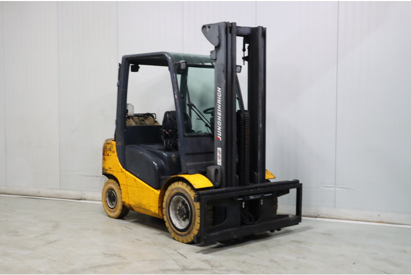 Jungheinrich TFG430S - LPG heftruck: afbeelding 1 Jungheinrich TFG430S - LPG heftruck: afbeelding 1