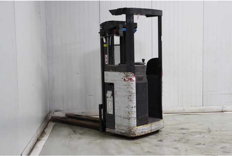 Nissan AJN160 - Reach truck: afbeelding 5 Nissan AJN160 - Reach truck: afbeelding 5