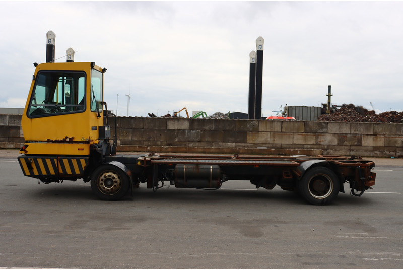 Terberg BC182 - Terminal trekker: afbeelding 5 Terberg BC182 - Terminal trekker: afbeelding 5