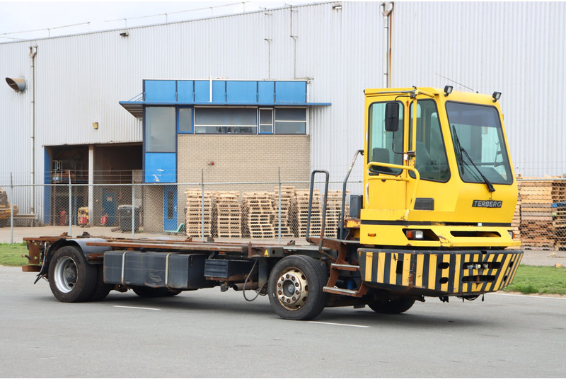 Terberg BC182 - Terminal trekker: afbeelding 1 Terberg BC182 - Terminal trekker: afbeelding 1