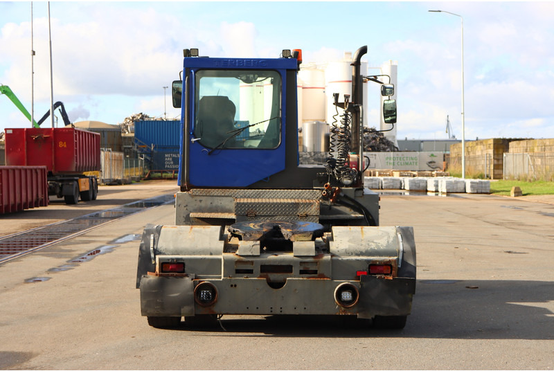 Terberg TT220 - Terminal trekker: afbeelding 5 Terberg TT220 - Terminal trekker: afbeelding 5