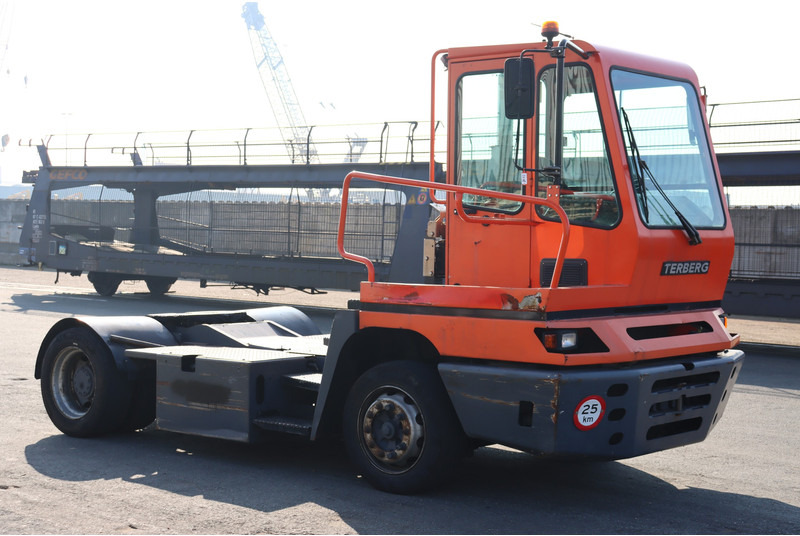 Terberg YT182 - Terminal trekker: afbeelding 1 Terberg YT182 - Terminal trekker: afbeelding 1