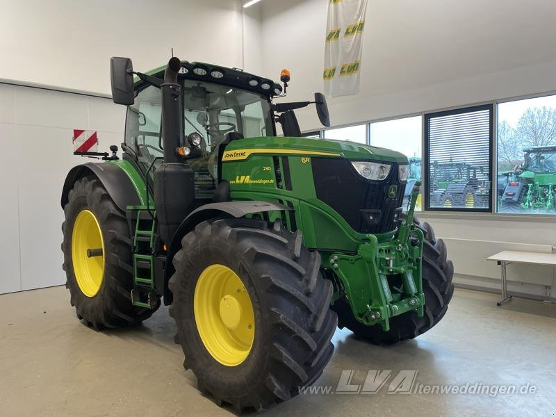 John Deere 6R 230 - Tractor: afbeelding 3 John Deere 6R 230 - Tractor: afbeelding 3