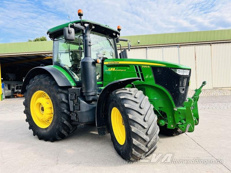 John Deere 7310R - Tractor: afbeelding 2 John Deere 7310R - Tractor: afbeelding 2