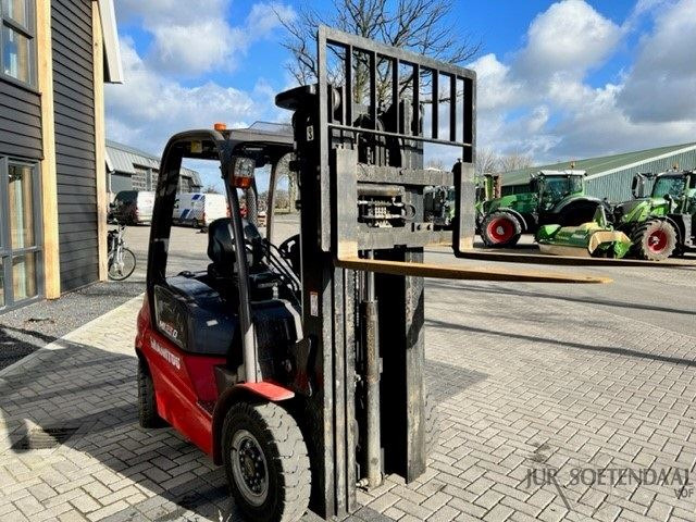 MANITOU MI25D - Diesel heftruck: afbeelding 2 MANITOU MI25D - Diesel heftruck: afbeelding 2
