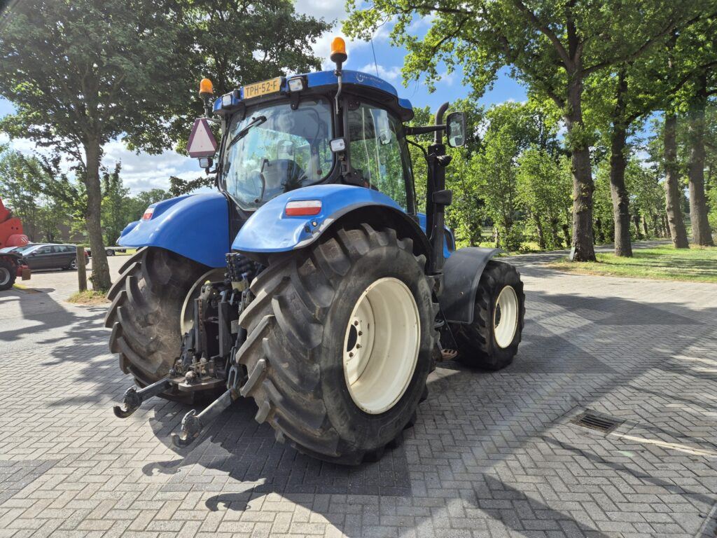 NEW HOLLAND T6080 - Tractor: afbeelding 5 NEW HOLLAND T6080 - Tractor: afbeelding 5