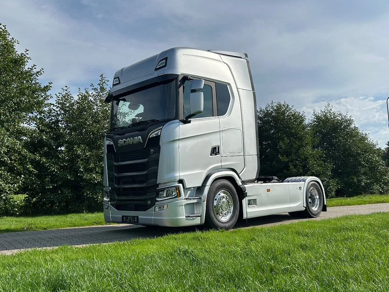 Scania 660S V8 NGS | 4x2 NB | 6 BALON SUSPENSION | RETARDER | FULL-AIR | PTO PREP. | PARK-COOLER | - Trekker: afbeelding 1 Scania 660S V8 NGS | 4x2 NB | 6 BALON SUSPENSION | RETARDER | FULL-AIR | PTO PREP. | PARK-COOLER | - Trekker: afbeelding 1