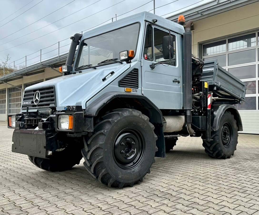 Unimog 130 - U130 418 74426 mit Kran und Winde Mer - Kipper vrachtwagen: afbeelding 3 Unimog 130 - U130 418 74426 mit Kran und Winde Mer - Kipper vrachtwagen: afbeelding 3