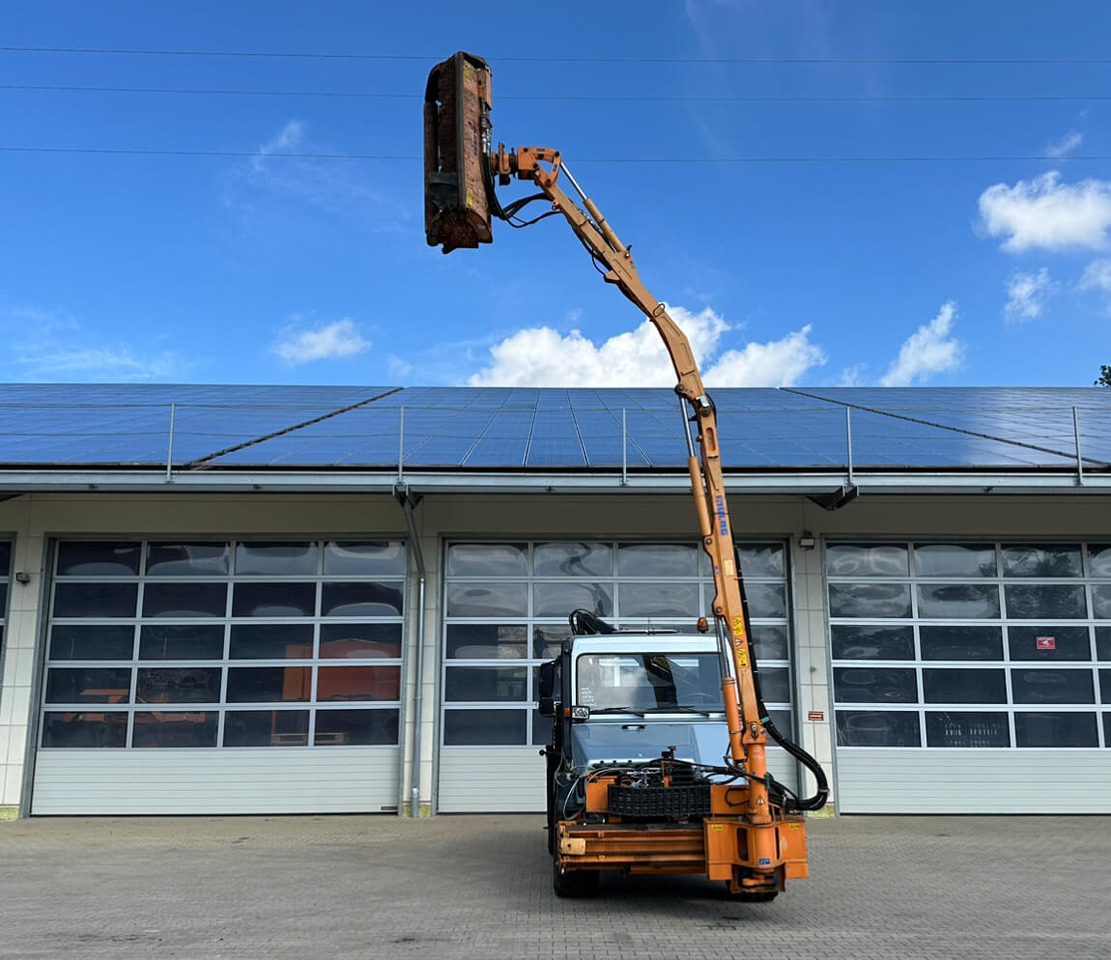 Unimog Frontauslegermähgerät Mulag FME600 - Armmaaier: afbeelding 5 Unimog Frontauslegermähgerät Mulag FME600 - Armmaaier: afbeelding 5