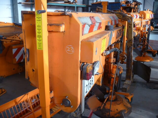 Unimog Salzstreuer Gmeiner 90WA - Zout/ Zandstrooier: afbeelding 2 Unimog Salzstreuer Gmeiner 90WA - Zout/ Zandstrooier: afbeelding 2