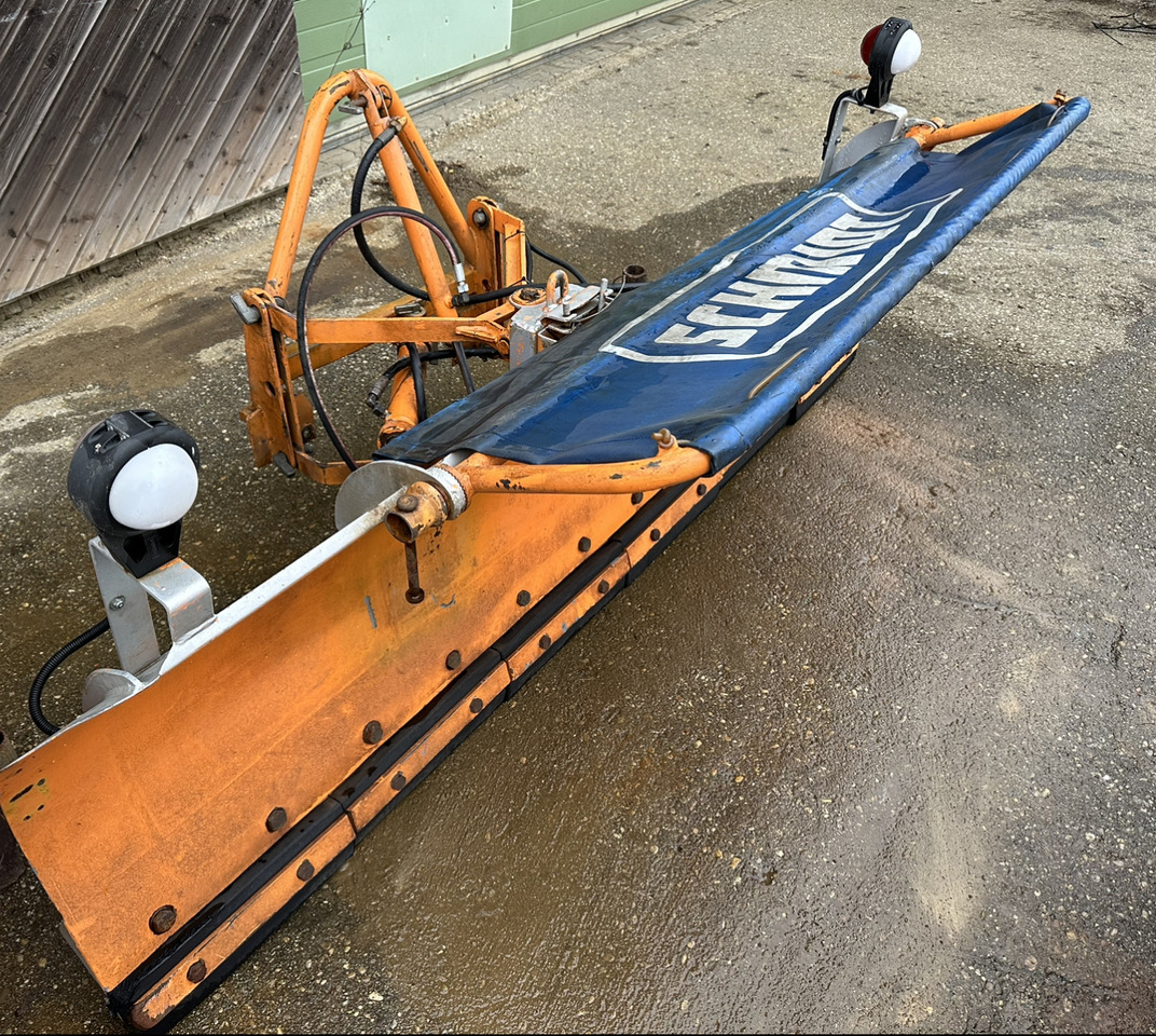 Unimog Schneepflug - Schneeschild Schmidt Micro - Sneeuwschuif: afbeelding 1 Unimog Schneepflug - Schneeschild Schmidt Micro - Sneeuwschuif: afbeelding 1