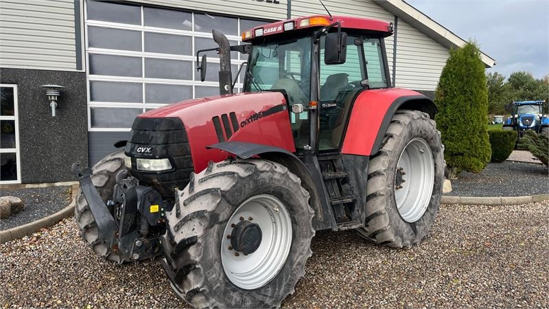 Case IH CVX 1195 Med frontlift  - Tractor: afbeelding 2 Case IH CVX 1195 Med frontlift  - Tractor: afbeelding 2