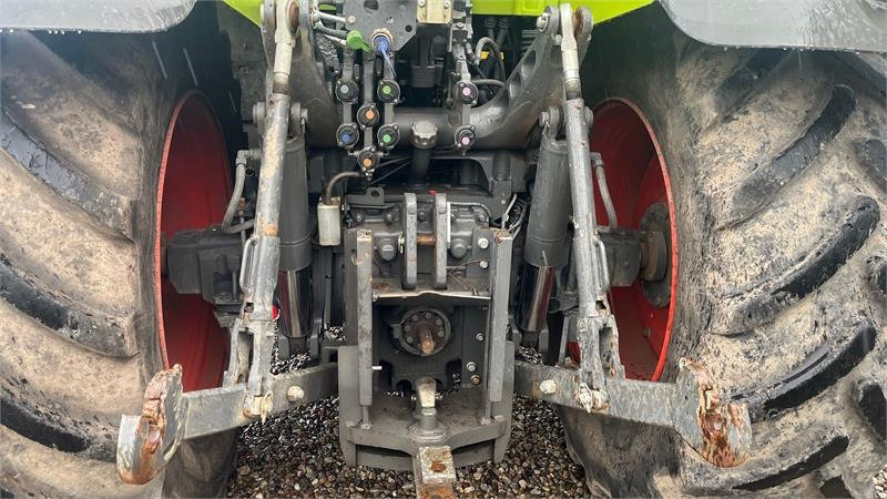 Claas Axion 830 Med frontlift - Tractor: afbeelding 5 Claas Axion 830 Med frontlift - Tractor: afbeelding 5