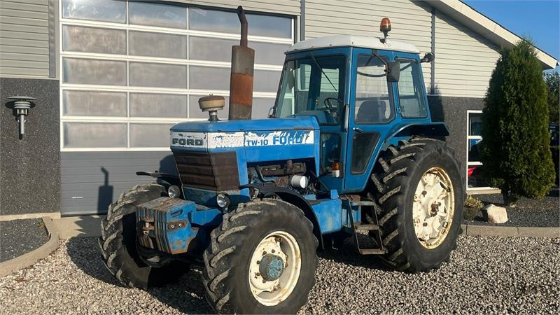 Ford TW10 Meget original 4wd Ford TW10. - Tractor: afbeelding 2 Ford TW10 Meget original 4wd Ford TW10. - Tractor: afbeelding 2
