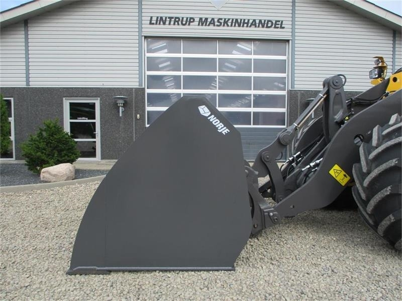 - - - HØJTIPSKOVL NORJE 4,2 m3 265cm bred og vend - Voorladerbak: afbeelding 1 - - - HØJTIPSKOVL NORJE 4,2 m3 265cm bred og vend - Voorladerbak: afbeelding 1