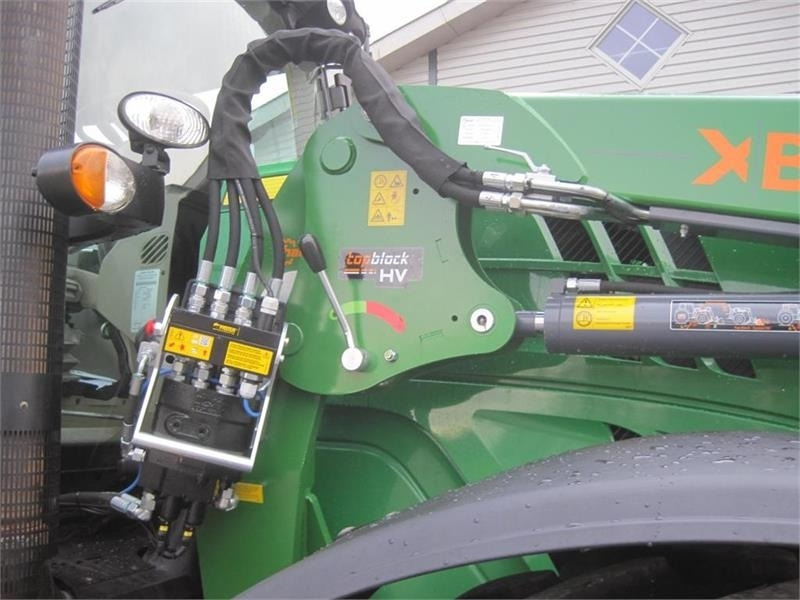Hauer Frontlæsser til en god pris. Den stærke XB Bionic - Voorlader voor tractor: afbeelding 5 Hauer Frontlæsser til en god pris. Den stærke XB Bionic - Voorlader voor tractor: afbeelding 5