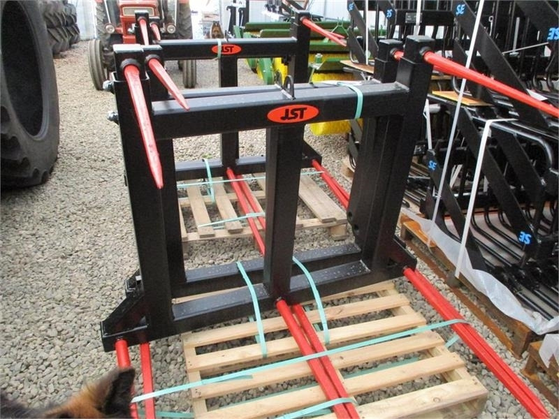JST Halmspyd med overbygning og Volvo beslag til gummi - Bak voor Bouwmachine: afbeelding 3 JST Halmspyd med overbygning og Volvo beslag til gummi - Bak voor Bouwmachine: afbeelding 3