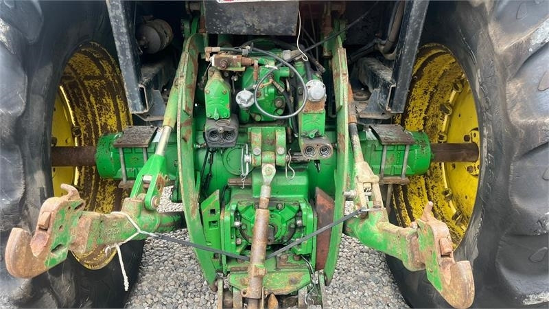 John Deere 4450 med 7,6L motor - Tractor: afbeelding 4 John Deere 4450 med 7,6L motor - Tractor: afbeelding 4