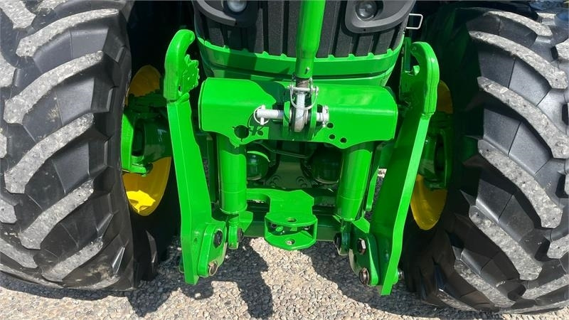 John Deere 6170R AutoPower med frontlift  - Tractor: afbeelding 4 John Deere 6170R AutoPower med frontlift  - Tractor: afbeelding 4
