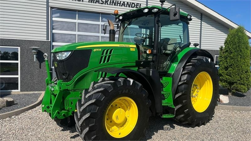 John Deere 6170R AutoPower med frontlift  - Tractor: afbeelding 2 John Deere 6170R AutoPower med frontlift  - Tractor: afbeelding 2