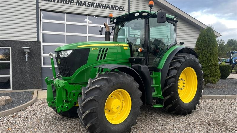 John Deere 6170R AutoPower med frontlift - Tractor: afbeelding 2 John Deere 6170R AutoPower med frontlift - Tractor: afbeelding 2