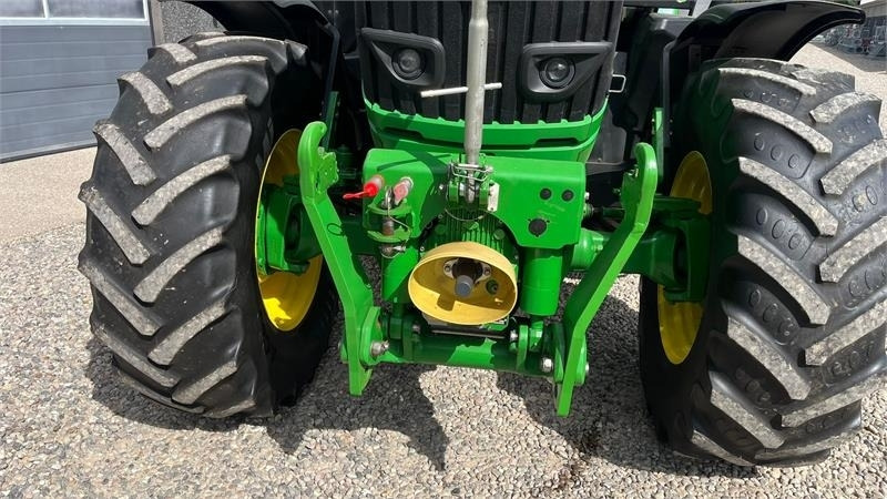 John Deere 6175R Med frontlift og frontPTO samt luft anlæg  - Tractor: afbeelding 4 John Deere 6175R Med frontlift og frontPTO samt luft anlæg  - Tractor: afbeelding 4