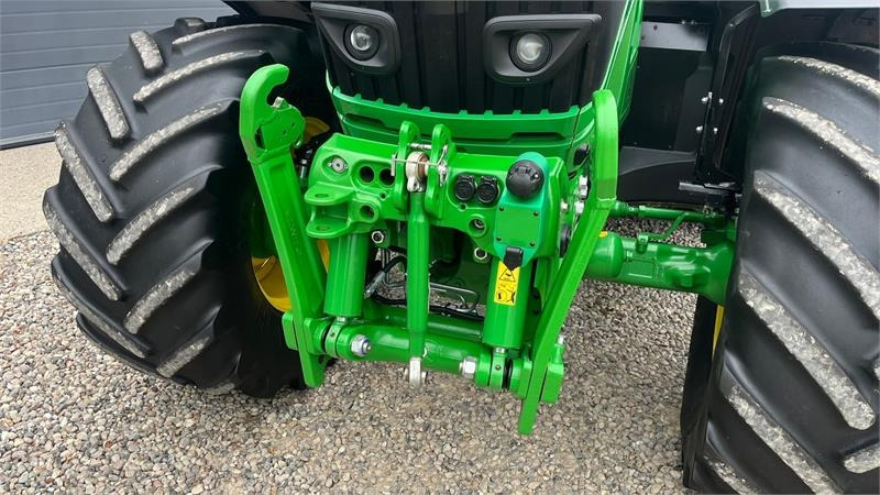 John Deere 6195R Premium Edition med frontlift  - Tractor: afbeelding 4 John Deere 6195R Premium Edition med frontlift  - Tractor: afbeelding 4