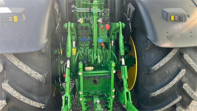 John Deere 6195R Ultimate Edition, CommandPro, Meget velholdt  - Tractor: afbeelding 5 John Deere 6195R Ultimate Edition, CommandPro, Meget velholdt  - Tractor: afbeelding 5