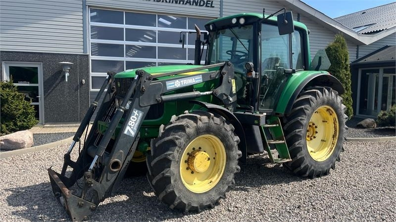 John Deere 6620 AP Med frontlæsser. Skal have lavet gearkasse - Tractor: afbeelding 2 John Deere 6620 AP Med frontlæsser. Skal have lavet gearkasse - Tractor: afbeelding 2