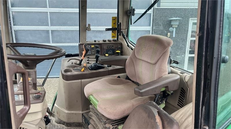 John Deere 6620 TLS PowerQuad - Tractor: afbeelding 5 John Deere 6620 TLS PowerQuad - Tractor: afbeelding 5