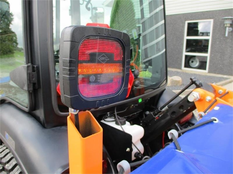 Limas SSP160 Selvlæssende og med lys - Zout/ Zandstrooier voor Gemeentelijke machine/ Speciaal: afbeelding 4 Limas SSP160 Selvlæssende og med lys - Zout/ Zandstrooier voor Gemeentelijke machine/ Speciaal: afbeelding 4