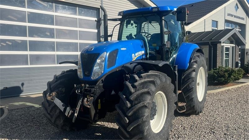 New Holland T7.270 AutoCommand med frontlift - Tractor: afbeelding 5 New Holland T7.270 AutoCommand med frontlift - Tractor: afbeelding 5