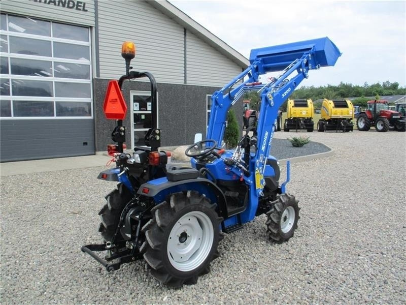 Gemeentelijke tractor Solis 26 Gearmaskine med servostyrring og fuldhydraulisk: afbeelding 7