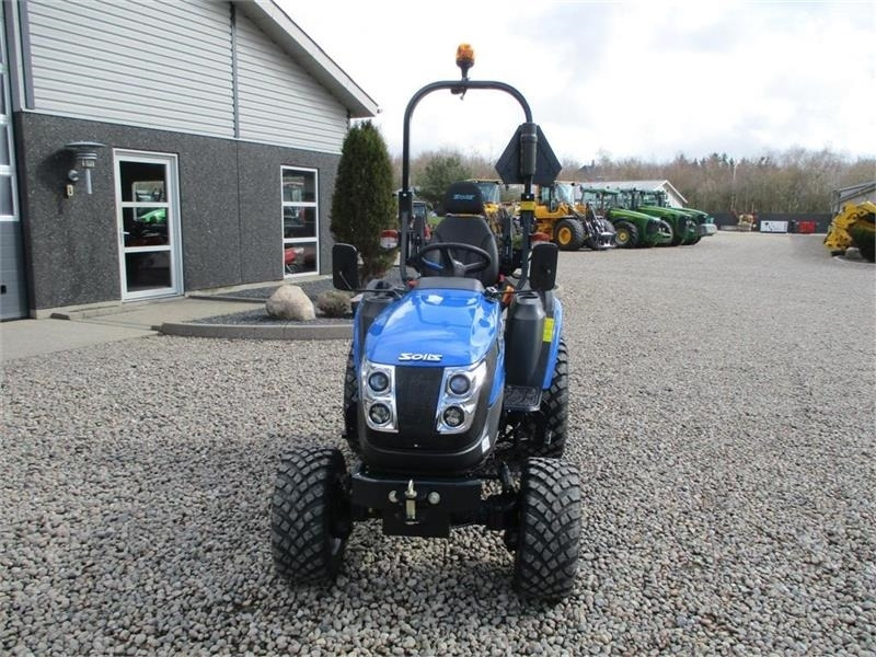 Solis 26 HST Garden Pro Dæk - Tractor: afbeelding 4 Solis 26 HST Garden Pro Dæk - Tractor: afbeelding 4
