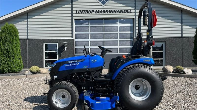 Solis 26 HST Hydrostat Turf hjul og klipperbord - Gemeentelijke tractor: afbeelding 1 Solis 26 HST Hydrostat Turf hjul og klipperbord - Gemeentelijke tractor: afbeelding 1