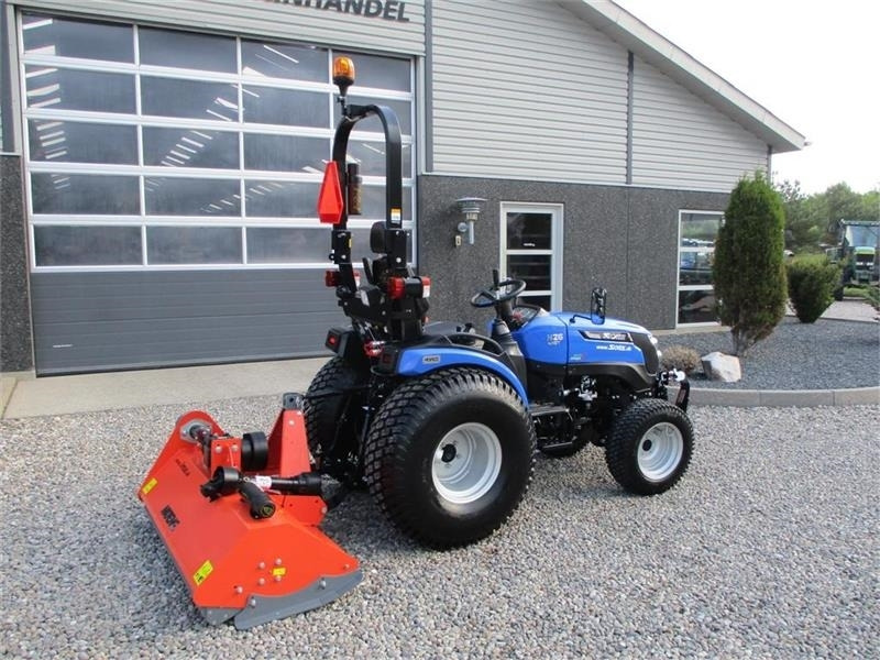 Gemeentelijke tractor Solis 26 HST med Frontlift & FrontPTO: afbeelding 8