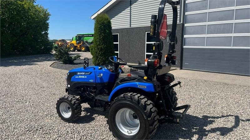 Solis H26 HST Hydrostat. Industrihjul - Gemeentelijke tractor: afbeelding 3 Solis H26 HST Hydrostat. Industrihjul - Gemeentelijke tractor: afbeelding 3