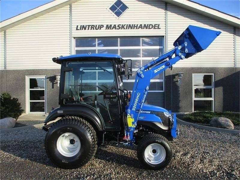 Gemeentelijke tractor Solis H26 HST Med kabine, turf hjul og frontlæsser.: afbeelding 8