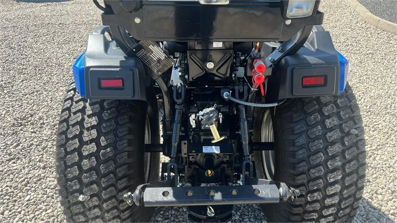 Solis H26 HST Turfdæk og Frontlæsser  - Tractor: afbeelding 5 Solis H26 HST Turfdæk og Frontlæsser  - Tractor: afbeelding 5