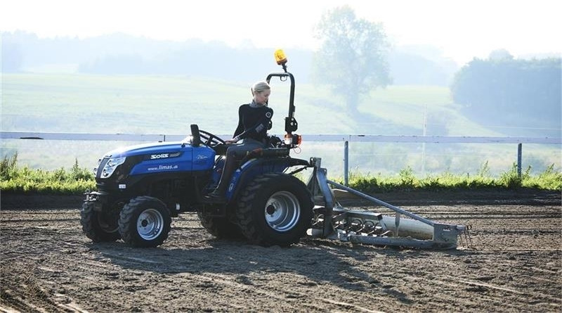 Gemeentelijke tractor Solis Ny kompakt traktor til små penge: afbeelding 15