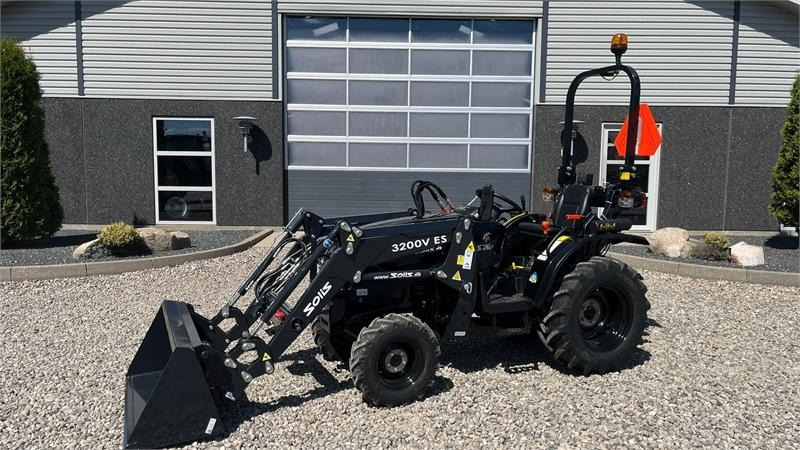 Solis S26 6+2 gearmaskine Limited Edition i sort med bre - Gemeentelijke tractor: afbeelding 1 Solis S26 6+2 gearmaskine Limited Edition i sort med bre - Gemeentelijke tractor: afbeelding 1