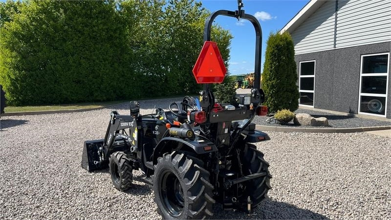 Solis S26 6+2 gearmaskine Limited Edition i sort med bre - Gemeentelijke tractor: afbeelding 3 Solis S26 6+2 gearmaskine Limited Edition i sort med bre - Gemeentelijke tractor: afbeelding 3