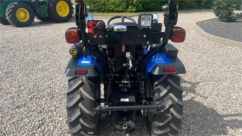 Solis S26 6+2 gearmaskine med Fuldhydraulisk frontlæsser - Gemeentelijke tractor: afbeelding 5 Solis S26 6+2 gearmaskine med Fuldhydraulisk frontlæsser - Gemeentelijke tractor: afbeelding 5