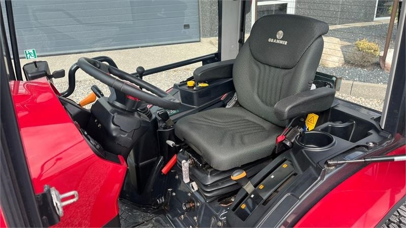 Yanmar YT 235H 4WD Snow Edition med sneplov og spreder - Gemeentelijke tractor: afbeelding 4 Yanmar YT 235H 4WD Snow Edition med sneplov og spreder - Gemeentelijke tractor: afbeelding 4