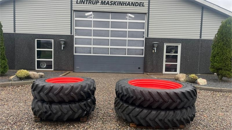Sprøjtehjul 380/85R34 og 380/90R50 Har siddet på e - Band voor Landbouwmachine: afbeelding 1 Sprøjtehjul 380/85R34 og 380/90R50 Har siddet på e - Band voor Landbouwmachine: afbeelding 1