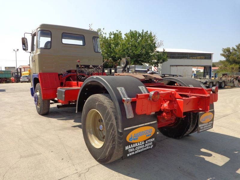 Scania LB111 Scania LB1114X2 - Trekker: afbeelding 5 Scania LB111 Scania LB1114X2 - Trekker: afbeelding 5