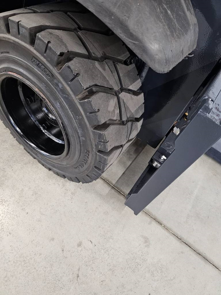 Linde 10560- H18T - LPG heftruck: afbeelding 4 Linde 10560- H18T - LPG heftruck: afbeelding 4
